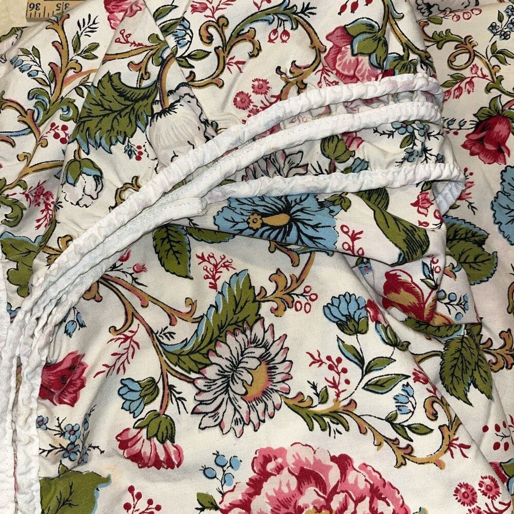 VTG Springmaid English 94”x92” Manor Metro Museum Craft Quilt Sew King Fitted - Picture 2 of 2